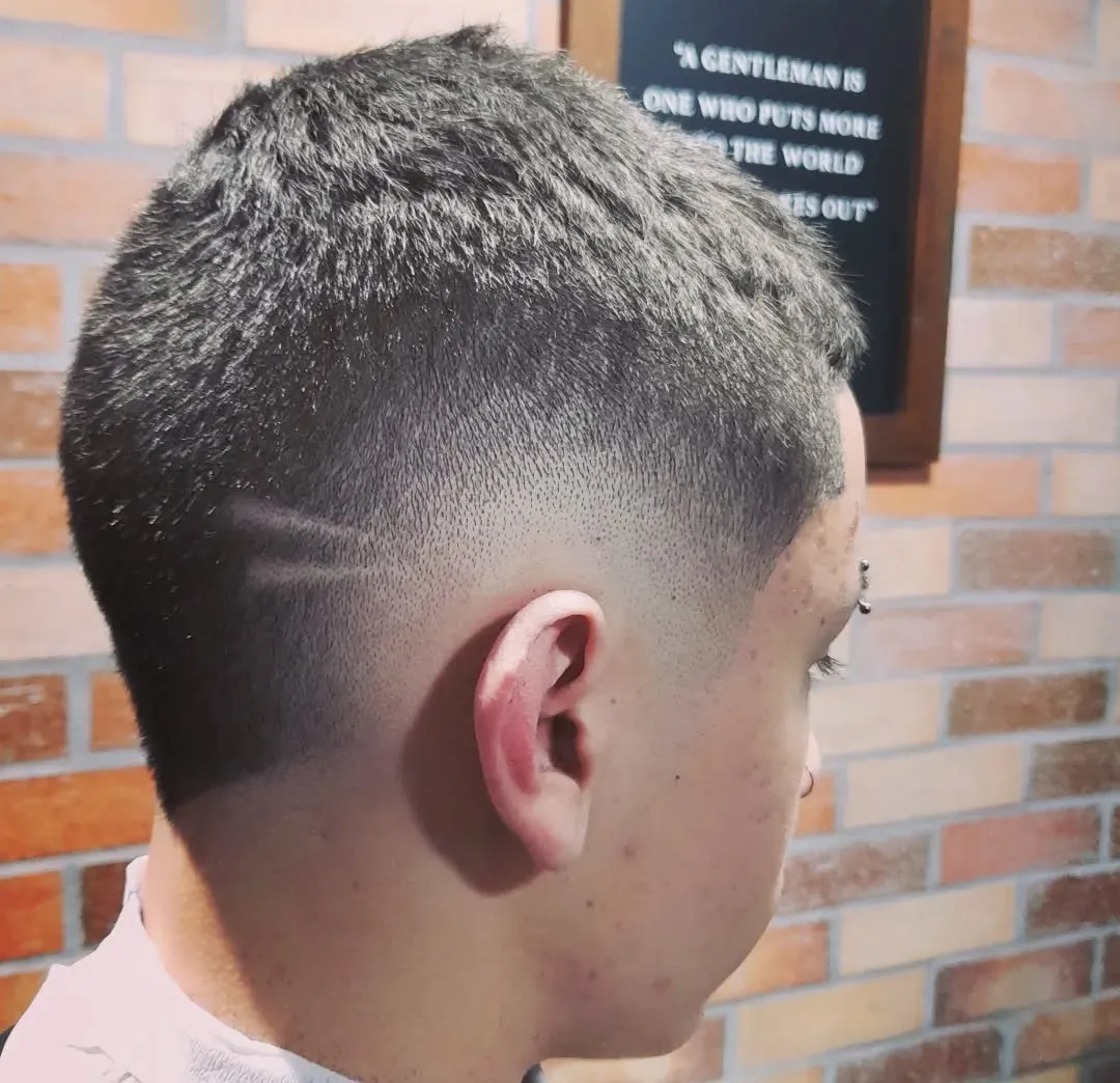 Ronal barber💈